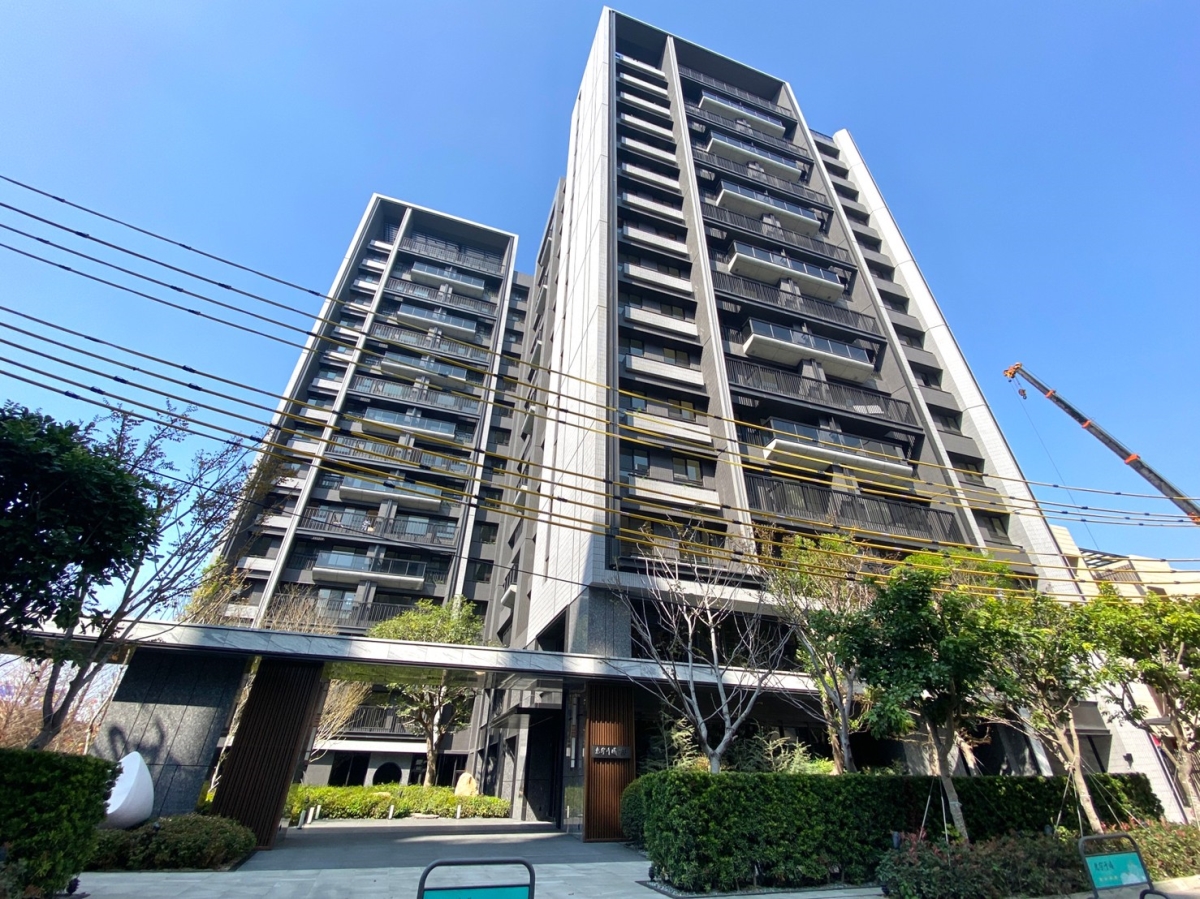 惠宇千曦空拍地圖｜種籽團隊｜永慶北屯松竹旱溪店｜永慶機捷敦富春賞店｜永慶14期松竹敦化店｜北屯機捷特區單元12水湳14期中科歡迎委託｜台中買房｜捷專12單的權威｜格局棟距套匯圖貸款成數稅費履約保證行情實價登錄諮詢｜台中買房市場情報｜最懂北屯ㄟ好厝邊｜利他共好